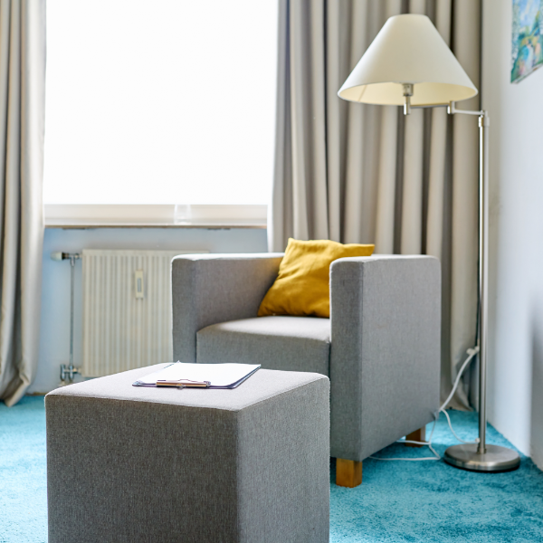 Linen Laundry Therapy Office 600X600